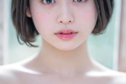 この娘にいじられたい！？? MINAMO 超大型新人 AV DEBUT【圧倒的4K映像でヌク！】 ?-！？-?
